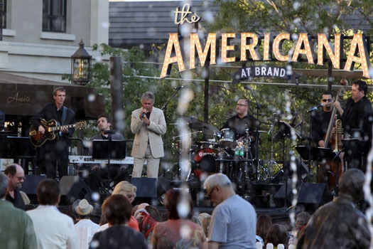 Steve Tyrell at The Americana at Brand Photo