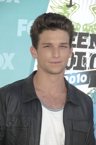 Photo Coverage: 2010 Teen Choice Awards - Arrivals Image