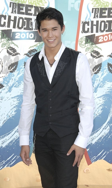 Photo Coverage: 2010 Teen Choice Awards - Arrivals Image
