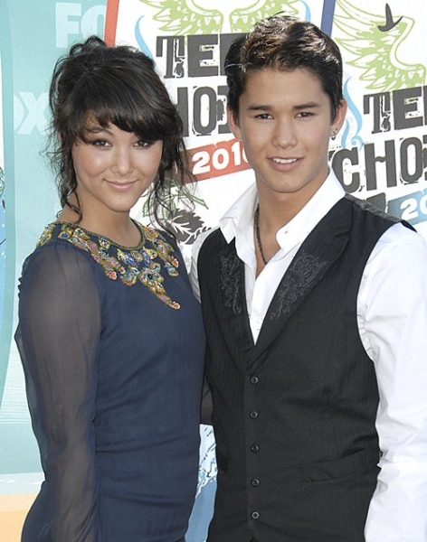 Photo Coverage: 2010 Teen Choice Awards - Arrivals Image
