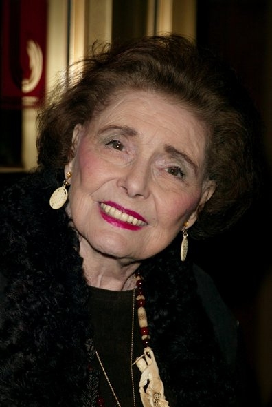 Patricia Neal Attends the Opening Night of DOUBT
March 31, 2005 Photo