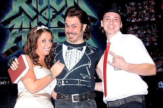 Photo Coverage: Fontanas Say 'I Do' with ROCK OF AGES! Image