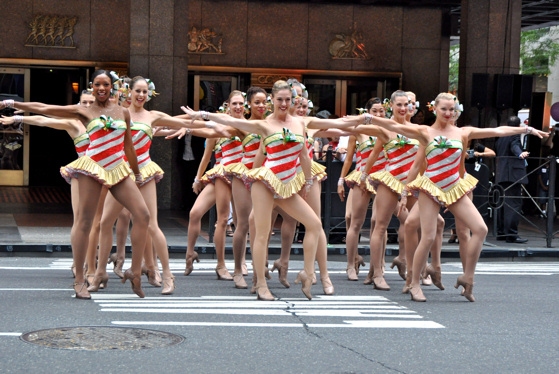 Photo Coverage: Rockettes Kick Off 2010 Radio City Chistmas Spectacular with Nationwide Kickline Image