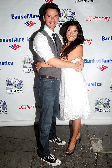 Photo Coverage: LA CAGE, IDIOT, WEST SIDE STORY & More Play Broadway in Bryant Park! Image