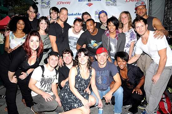 Photo Coverage: LA CAGE, IDIOT, WEST SIDE STORY & More Play Broadway in Bryant Park! Image