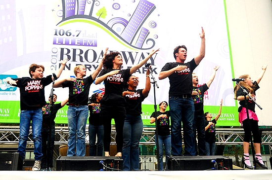 Photo Coverage: LA CAGE, IDIOT, WEST SIDE STORY & More Play Broadway in Bryant Park! Image