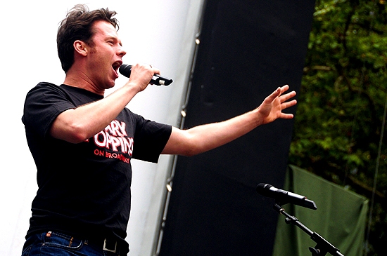 Photo Coverage: LA CAGE, IDIOT, WEST SIDE STORY & More Play Broadway in Bryant Park! Image