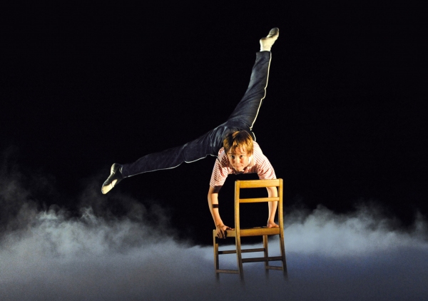 Photo Flash: BILLY ELLIOT THE MUSICAL at the Victoria Palace Theatre Image