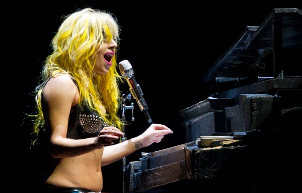 Photo Coverage: Lady Gaga Performs at the MGM Grand Image