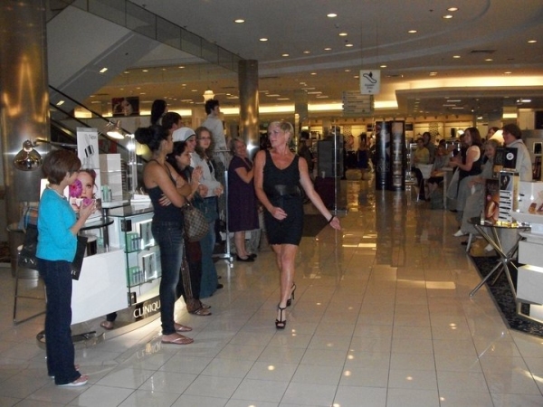 Photo Coverage: The First Night Fashion Extravaganza Image