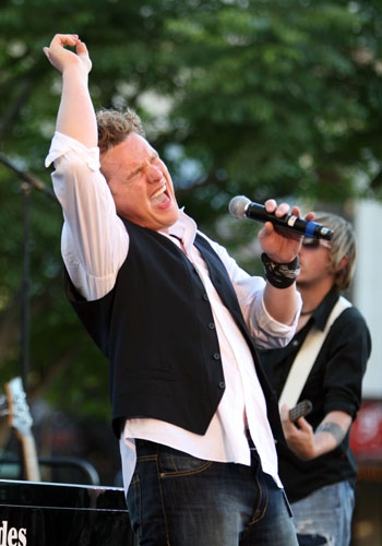 Photo Coverage: Taylor Dayne with Frenchie Davis & Jake Simpson at Summer Concert Series Image