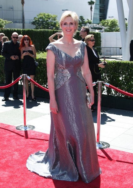 Photo Coverage: Chenoweth, Cumming, Harris, GLEE & More at the 2010 Creative Arts Emmy Awards 