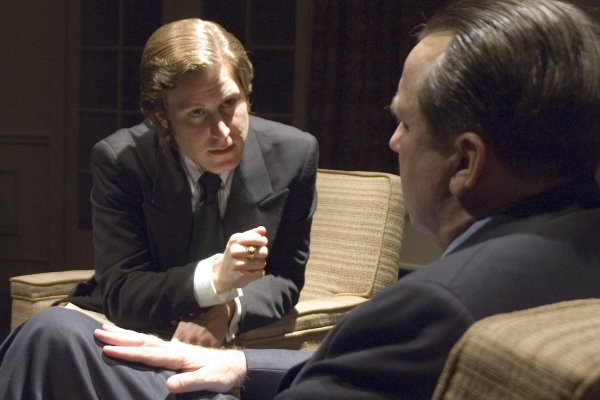 Photo Flash: Timeline Theater Presents FROST/NIXON Image