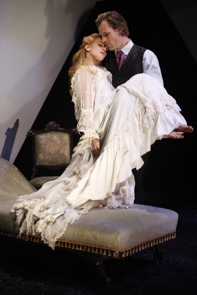 Photo Flash: AN ERROR OF THE MOON At The Beckett Theatre Image