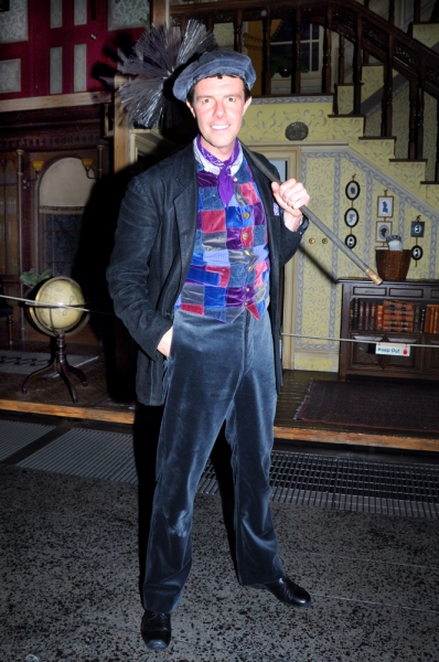 Photo Coverage: Gavin Lee Returns to MARY POPPINS Image