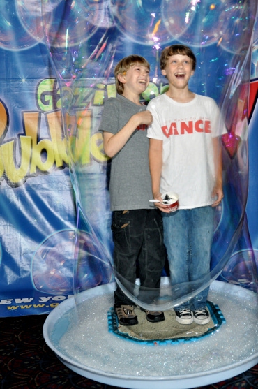 Photo Coverage: 'Broadway Brain Freeze' with BILLY, POPPINS and More Image