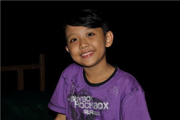 Photo Flash: THE POST OFFICE - The Trouper In Martin Delos Santos Image