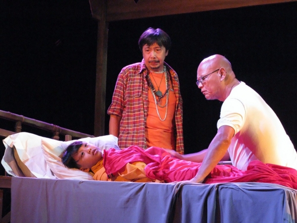 Photo Flash: THE POST OFFICE - The Trouper In Martin Delos Santos Image
