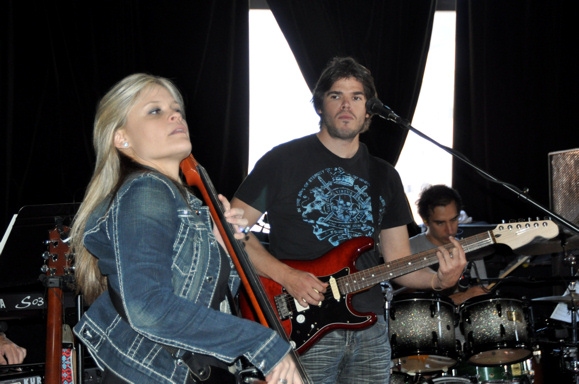 Photo Coverage: Rob Evan and Menrva Realm Live in Concert Image