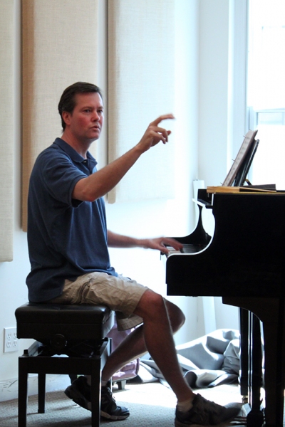 Photo Flash: To Mexico From New York With Love In Rehearsal Image