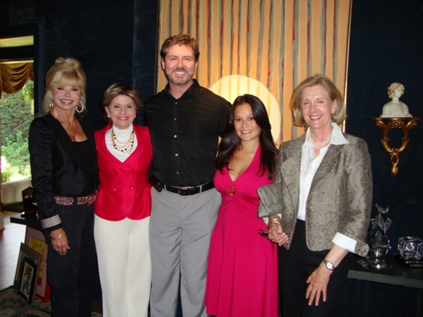Photo Flash: A DAY AT DILLER'S- Phyllis Diller Opens Up Her Estate Image
