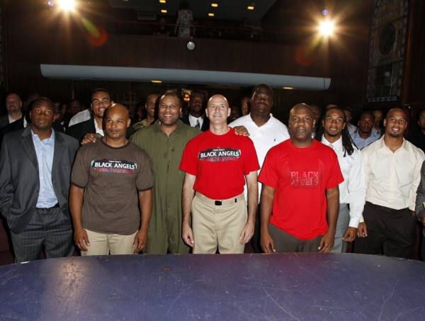 Photo Coverage: NY Jets Visit BLACK ANGELS OVER TUSKEGEE Image