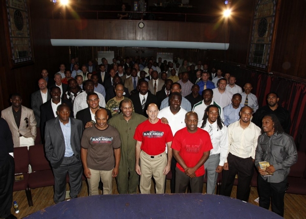 Photo Coverage: NY Jets Visit BLACK ANGELS OVER TUSKEGEE 