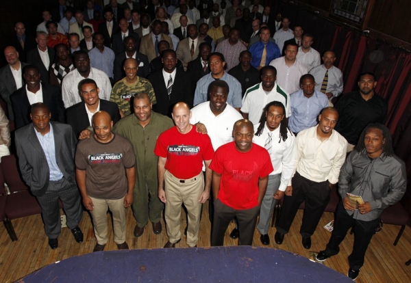 Photo Coverage: NY Jets Visit BLACK ANGELS OVER TUSKEGEE Image