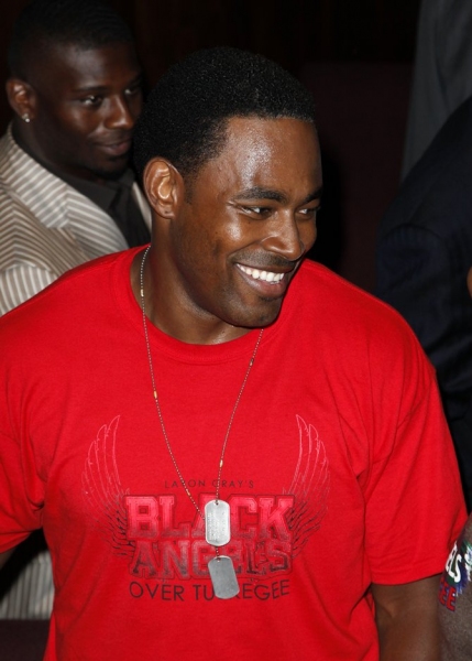 Photo Coverage: NY Jets Visit BLACK ANGELS OVER TUSKEGEE Image