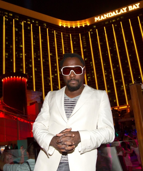 Photo Coverage: Will.I.AM DJ's at Moorea Beach Club at Mandalay Bay Image