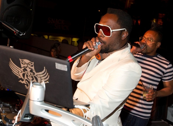 Photo Coverage: Will.I.AM DJ's at Moorea Beach Club at Mandalay Bay Image