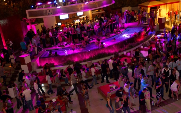 Photo Coverage: Will.I.AM DJ's at Moorea Beach Club at Mandalay Bay Image