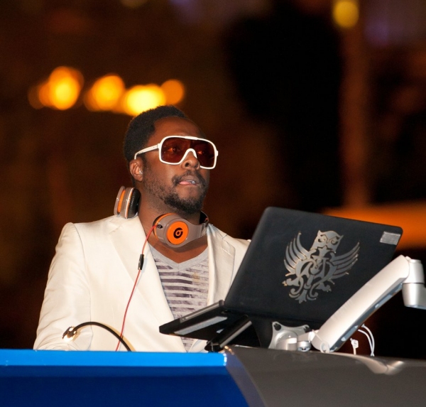 Photo Coverage: Will.I.AM DJ's at Moorea Beach Club at Mandalay Bay Image