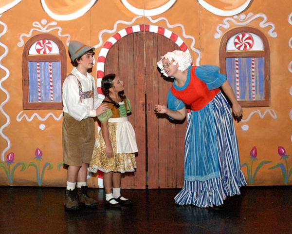 Photo Flash: Kelsey Theatre Presents HANSEL AND GRETEL Image
