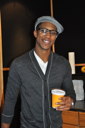 Photo Coverage: MEMPHIS Records for 'Carols For A Cure' Image