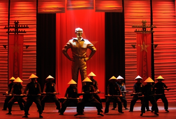 Photo Flash: MISS SAIGON At Moonlight Amphitheatre, Show Runs Through 9/25 Image