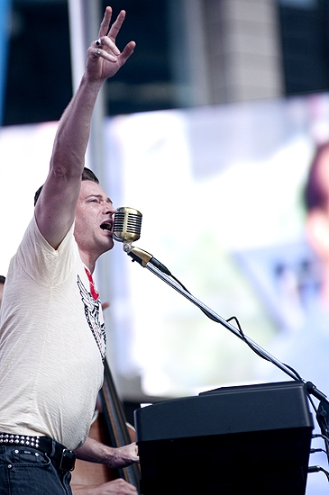 Photo Coverage: Broadway on Broadway 2010 - Part 1 Image
