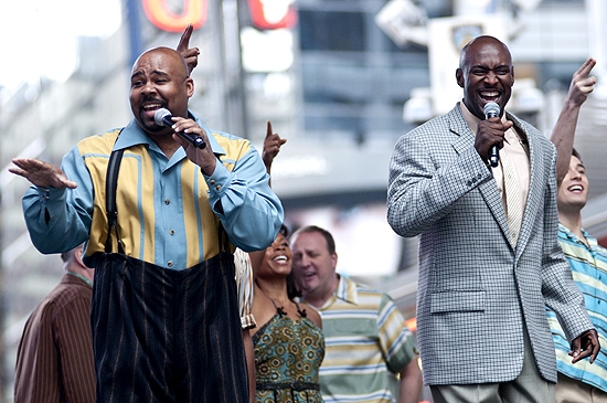 Photo Coverage: Broadway on Broadway 2010 - Part 1 Image