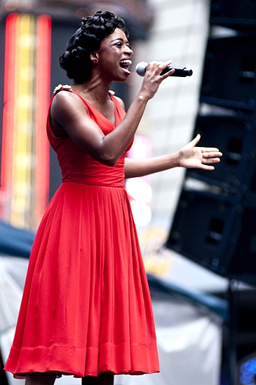 Photo Coverage: Broadway on Broadway 2010 - Part 1 Image