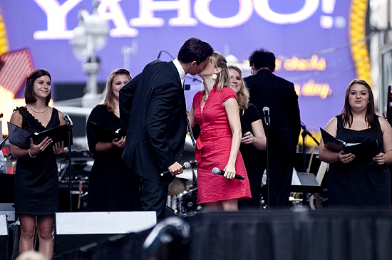 Photo Coverage: Broadway on Broadway 2010 - Part 1 Image