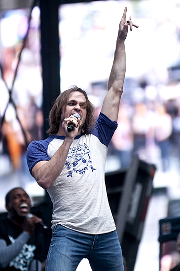 Photo Coverage: Broadway on Broadway 2010 - Part 2 Image