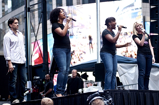 Photo Coverage: Broadway on Broadway 2010 - Part 2 Image