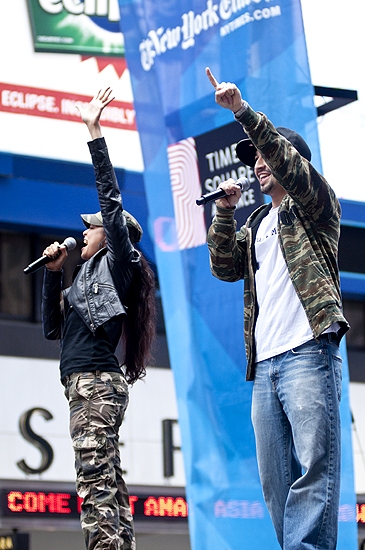 Photo Coverage: Broadway on Broadway 2010 - Part 2 Image