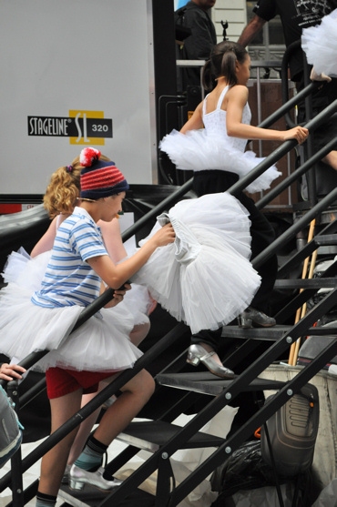 Photo Coverage: Broadway on Broadway 2010 Backstage - Part 1 Image