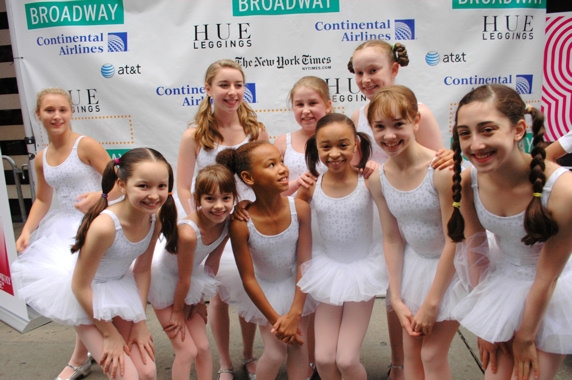 Photo Coverage: Broadway on Broadway 2010 Backstage - Part 1 Image