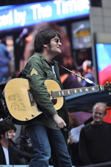 Photo Coverage: Broadway on Broadway 2010 Backstage - Part 2 Image
