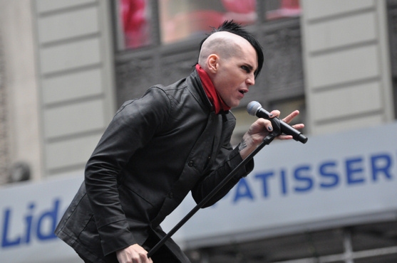 Photo Coverage: Broadway on Broadway 2010 Backstage - Part 2 Image
