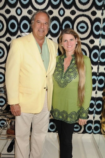 Photo Coverage: Theatre Museum Shopping Event at Tory Burch Image
