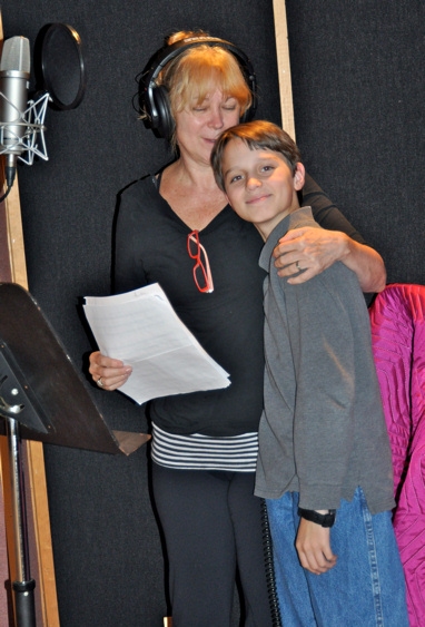 Photo Coverage: WICKED Records for 'Carols for a Cure' Image