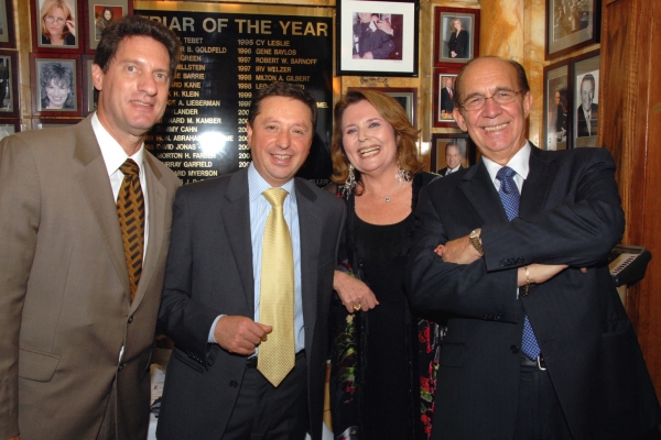 Photo Coverage: 'Diva Showstoppers' at The Friar's Club Image